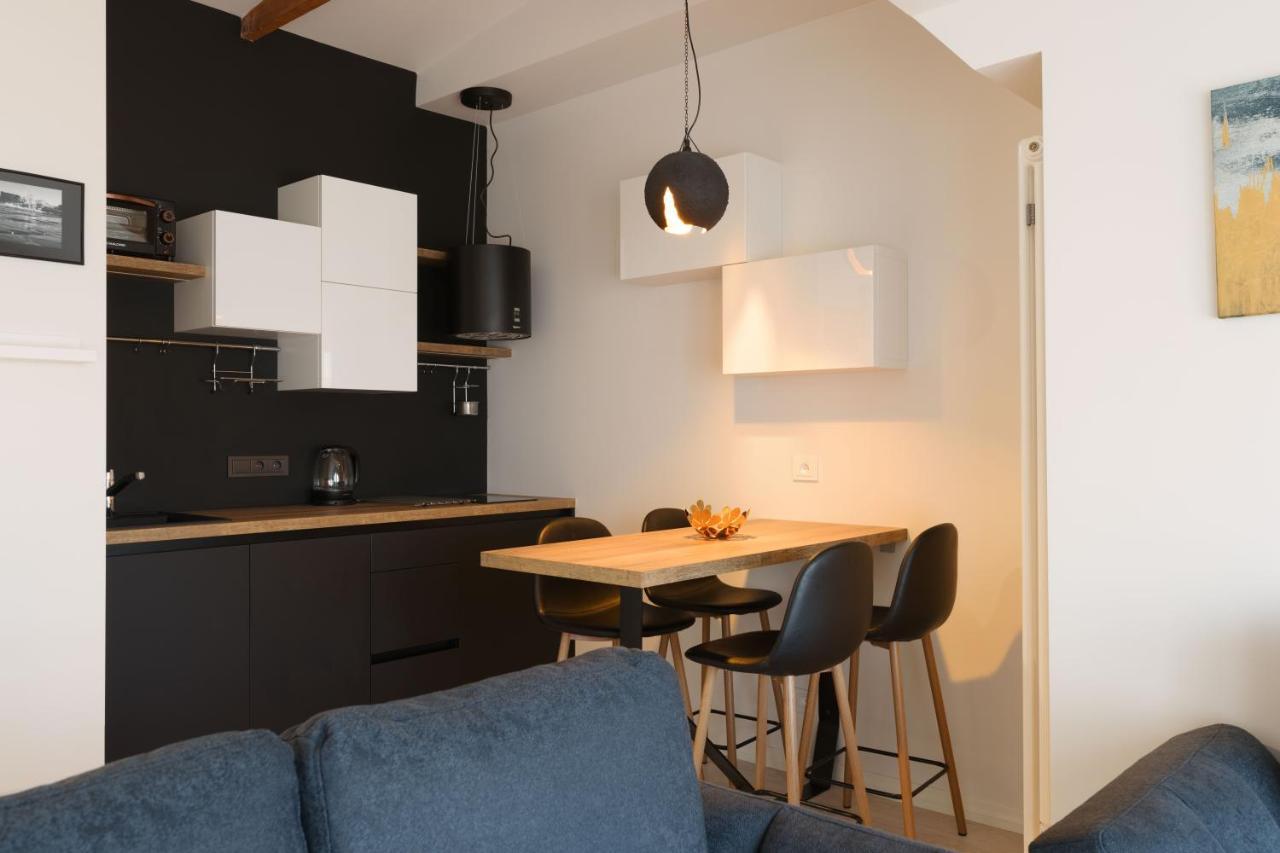 Bright Attic Flat In The Centre Apartment Riga Bagian luar foto